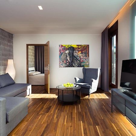 Konrad Old Town Aparthotel Тарту Екстер'єр фото