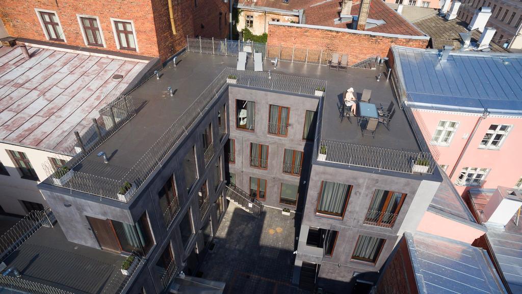 Konrad Old Town Aparthotel Тарту Екстер'єр фото