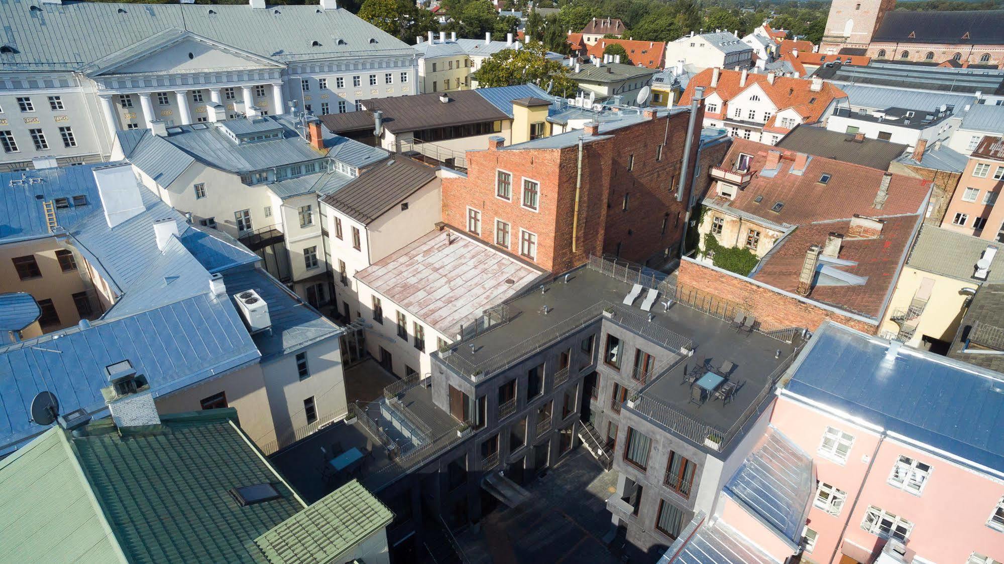 Konrad Old Town Aparthotel Тарту Екстер'єр фото